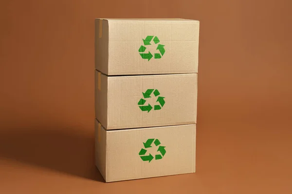 Commercial recycling process from waste collection to sustainable disposal